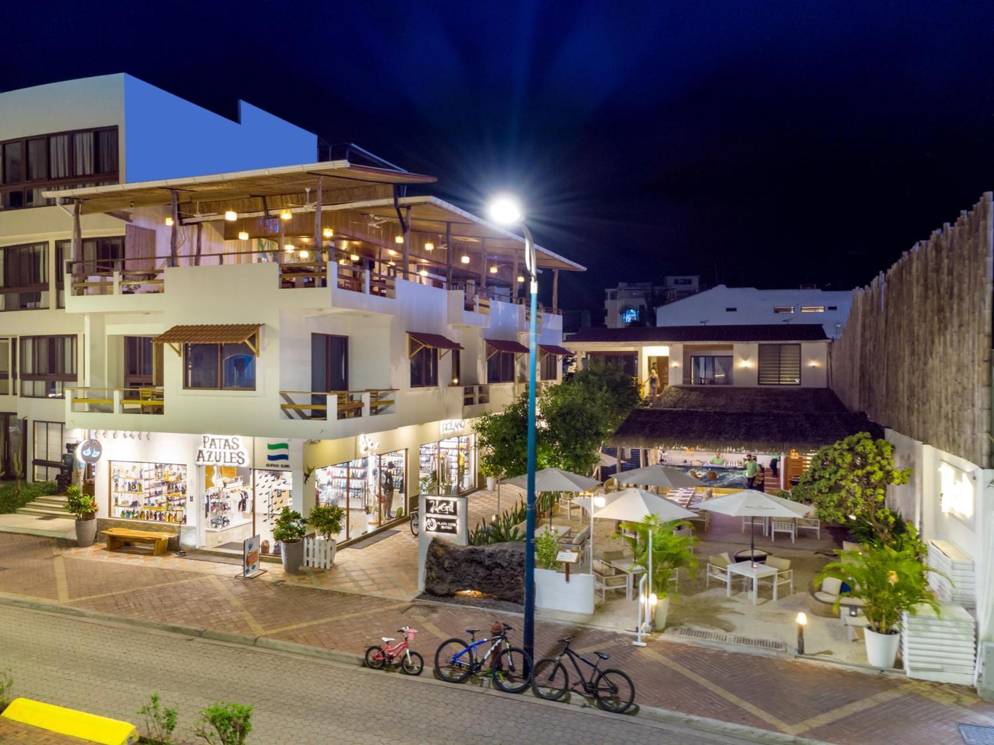 Plaza Luna Suites Puerto Ayora  Esterno foto